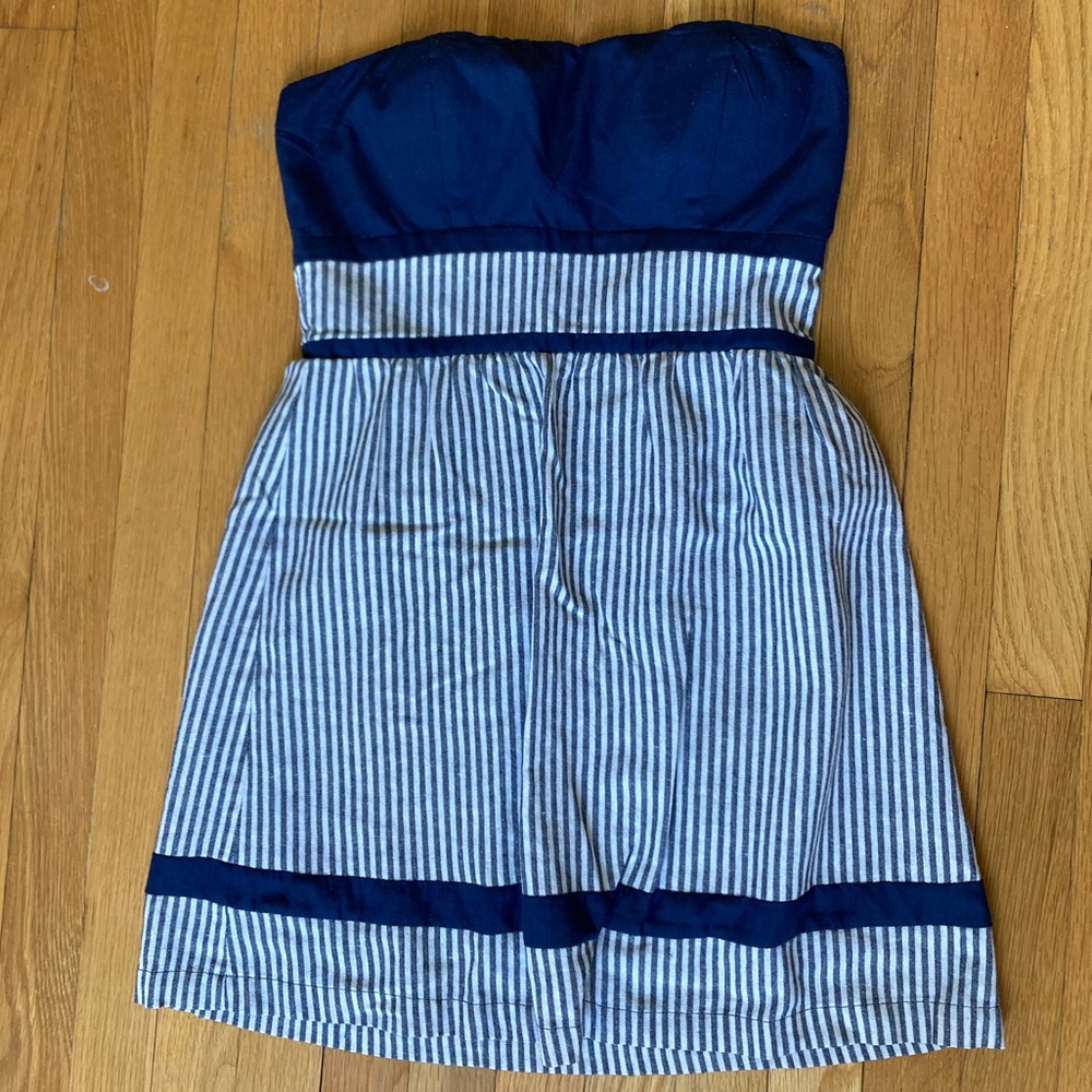 Delia’s Strapless Striped Mini Dress, Size 4